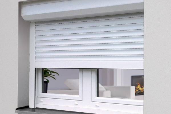 volet-roulant-aluminium-recoupable-a-manivelle